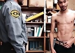 YoungPerps - Dominant security guard bangs real thief