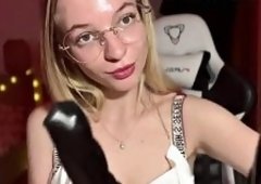 Goddess Bella Raes Femdom on Gooner
