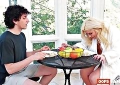 Big Tits Stepmom Toys Pussy