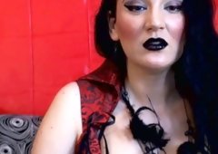 Vampire Femdom-goddess Brainwash