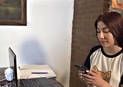 Girlfriend Takes Anal Creampie on Tabletop