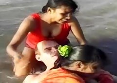 lucky man enjoys a indian sex orgy on the beach with two desi teens